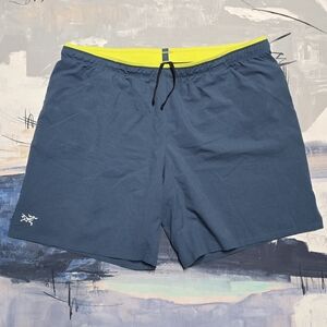Arc'teryx Men XXL Norvan 9"  Unlined Shorts Blue Green Hiking Trail Running